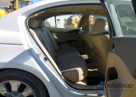 2009 Honda Accord 2.4 Ex-L from USA, damaged, VIN 1HGCP26829A113992